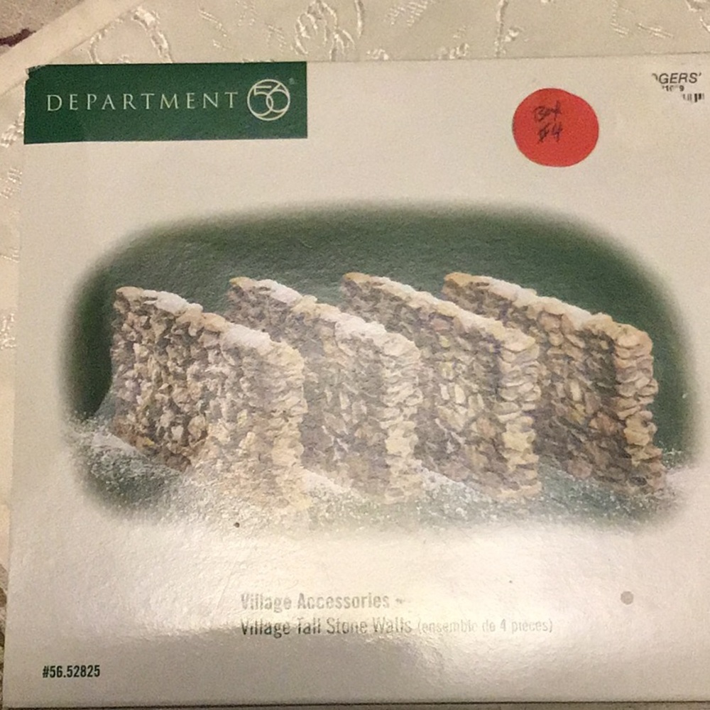 Department 56  Village tall stonewalls